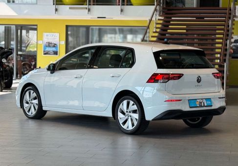 Volkswagen Golf, 2020 3