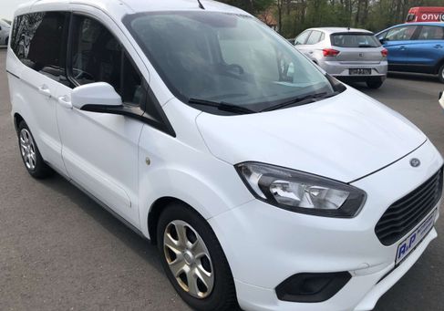 Ford Tourneo Courier, 2020
