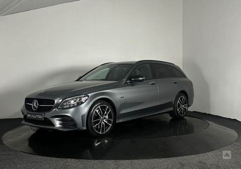 Mercedes-Benz C 300, 2020