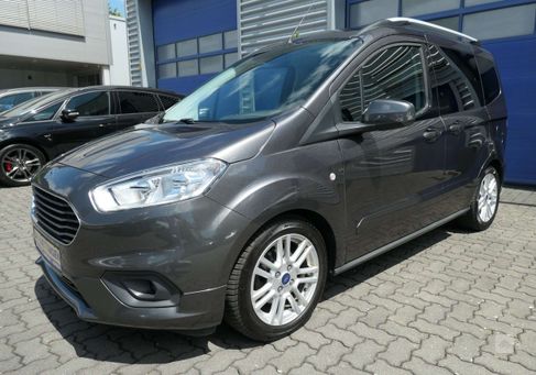 Ford Tourneo Courier, 2022
