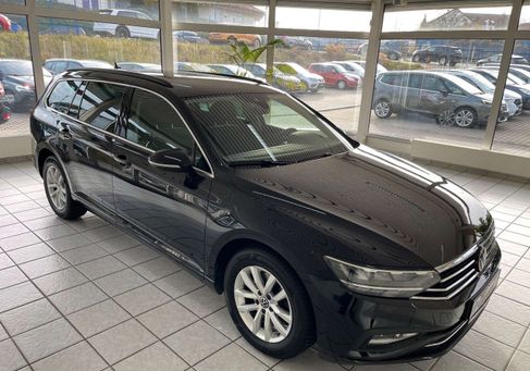 Volkswagen Passat Variant, 2022