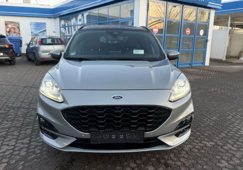 Ford Kuga, 2021