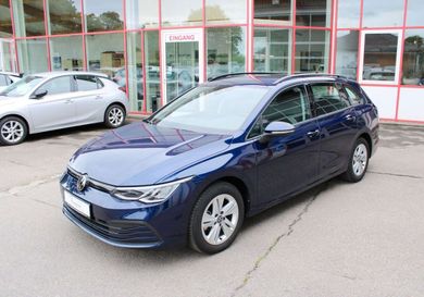 Volkswagen Golf, 2023