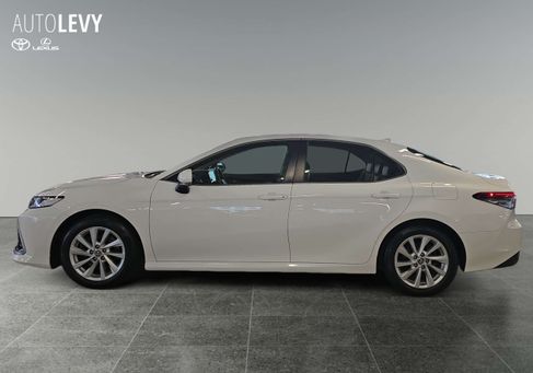 Toyota Camry, 2021
