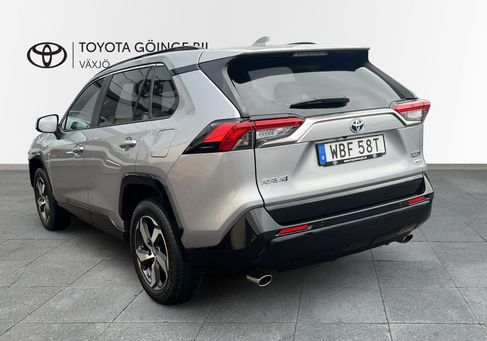 Toyota RAV 4, 2024 2