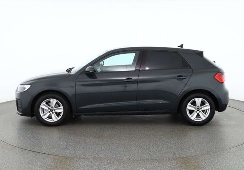 Audi A1, 2022