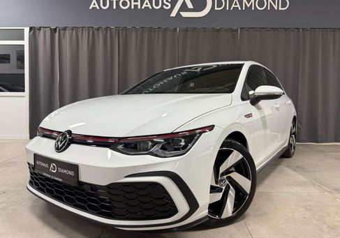 Volkswagen Golf, 2020