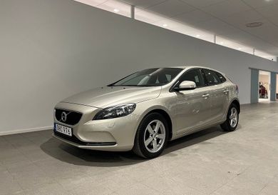 Volvo V40, 2017