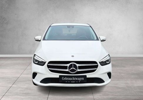 Mercedes-Benz B 200, 2020 2