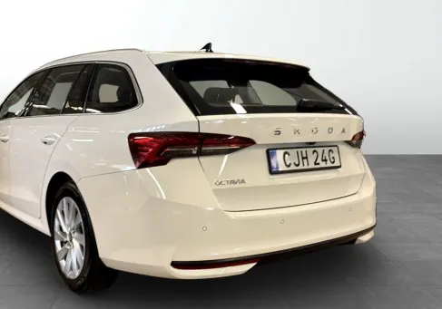 Skoda Octavia, 2025 3