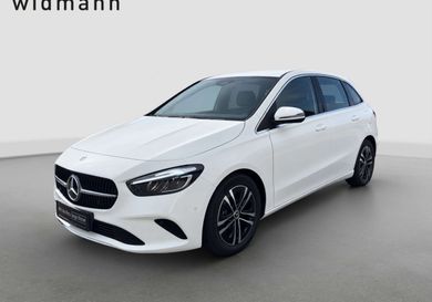 Mercedes-Benz B 180, 2025