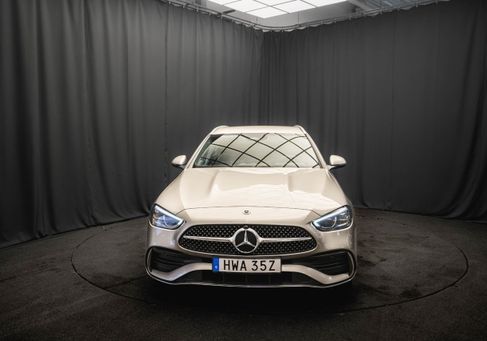 Mercedes-Benz C 300, 2024 3