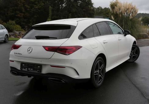 Mercedes-Benz CLA 250, 2021