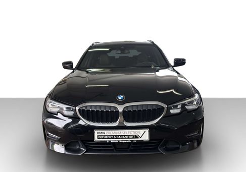BMW 320, 2021