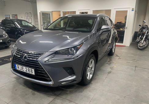 Lexus NX, 2018