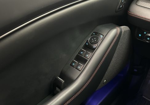 Ford Mustang Mach-E, 2022 3