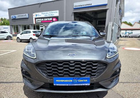 Ford Kuga, 2022