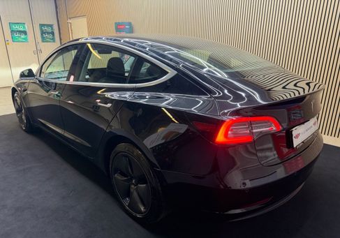 Tesla Model 3, 2020 3