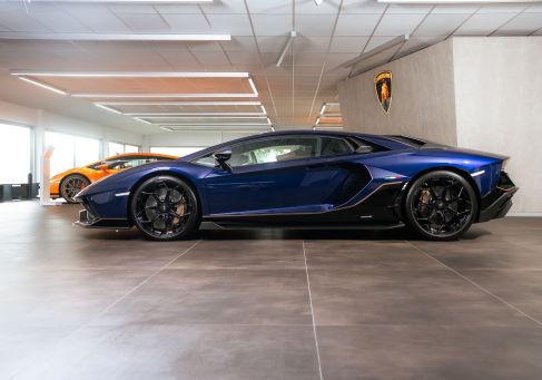 Lamborghini Aventador, 2022