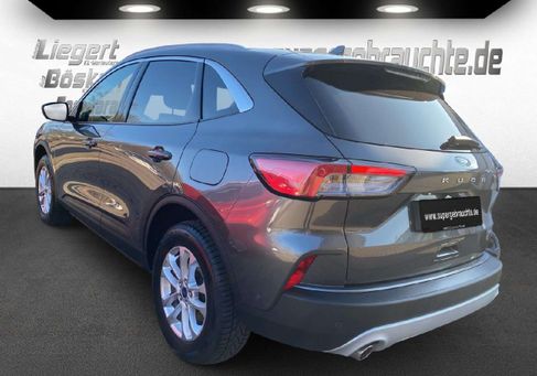 Ford Kuga, 2021