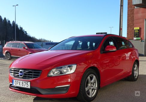 Volvo V60, 2015