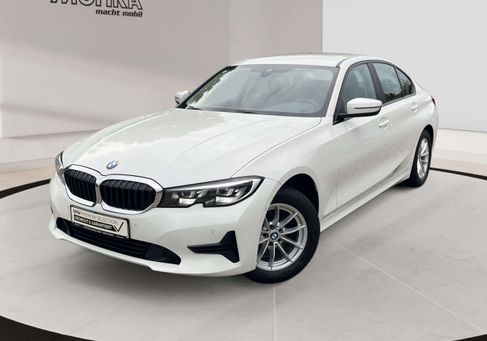 BMW 320, 2022