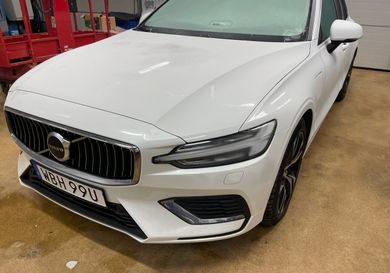 Volvo V60, 2025