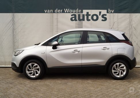 Opel Crossland X, 2017