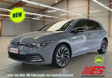 Volkswagen Golf, 2023
