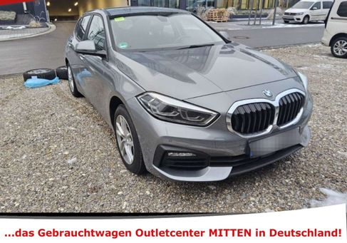 BMW 118, 2021