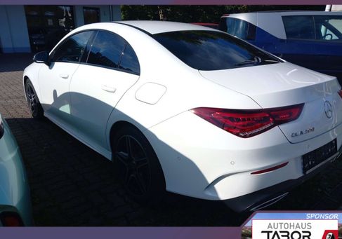 Mercedes-Benz CLA 200, 2022