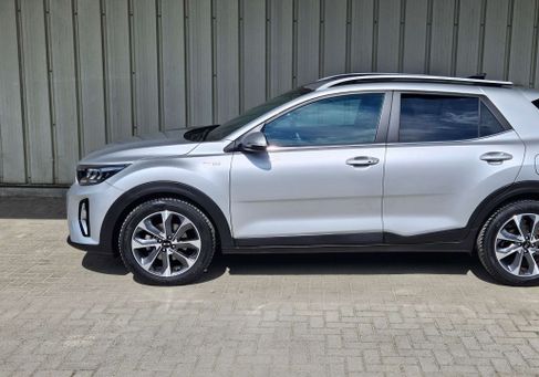 Kia Stonic, 2021
