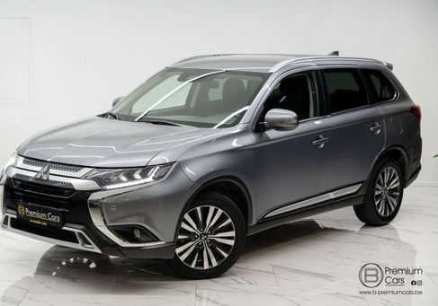Mitsubishi Outlander, 2020
