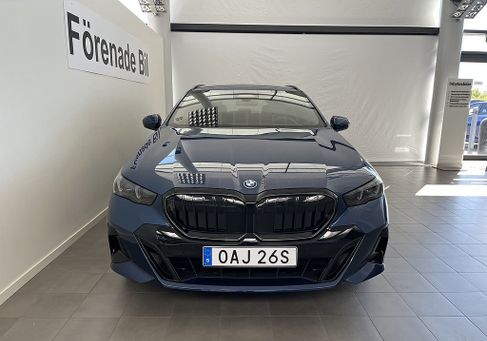 BMW 530, 2027