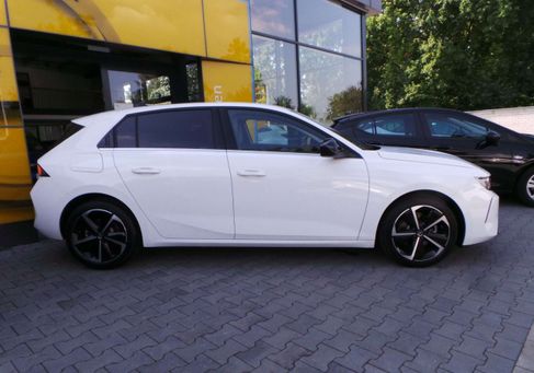 Opel Astra, 2023