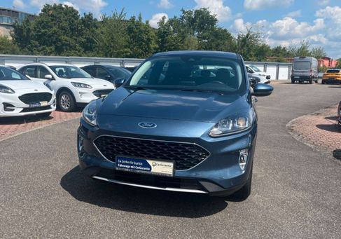 Ford Kuga, 2022