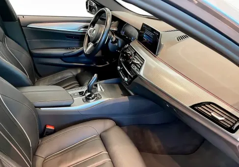 BMW 530, 2020 3