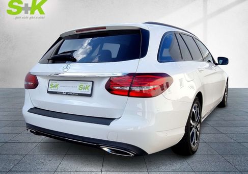 Mercedes-Benz 300, 2019