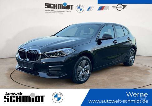 BMW 118, 2022