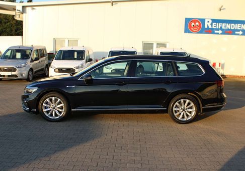 Volkswagen Passat Variant, 2023 2