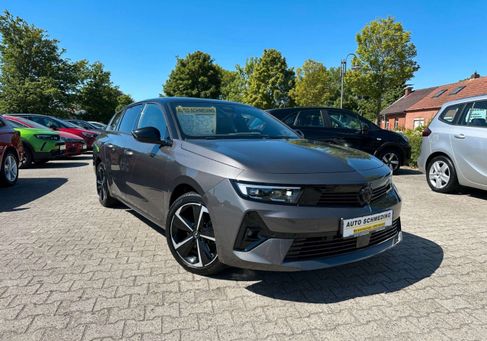 Opel Astra, 2024