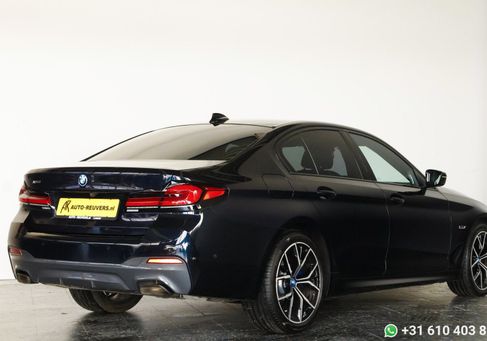 BMW 545, 2021