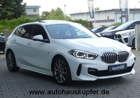 BMW 120, 2024