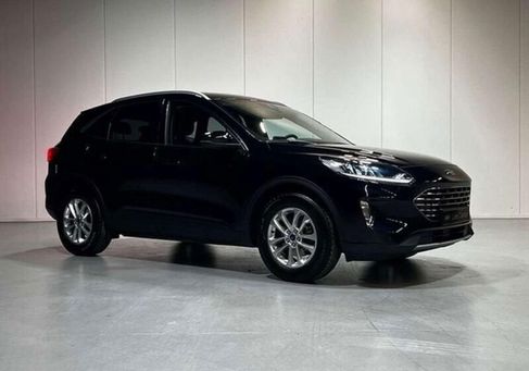 Ford Kuga, 2022