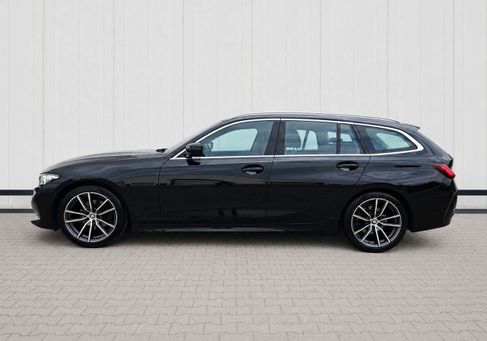 BMW 320, 2023