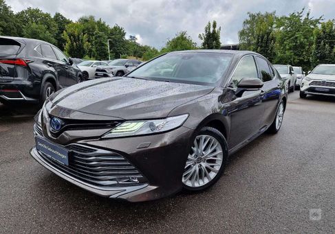 Toyota Camry, 2020