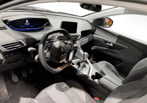 Peugeot 5008, 2022