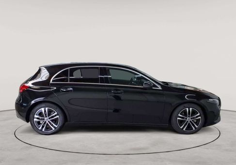 Mercedes-Benz A 180, 2025