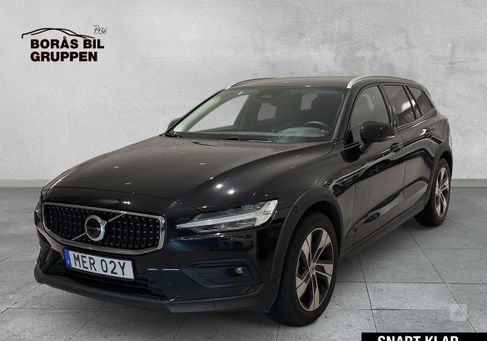 Volvo V60 Cross Country, 2024