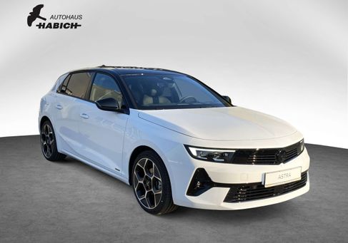 Opel Astra, 2022